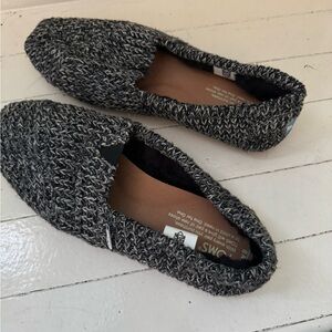Black & white fur lined Toms